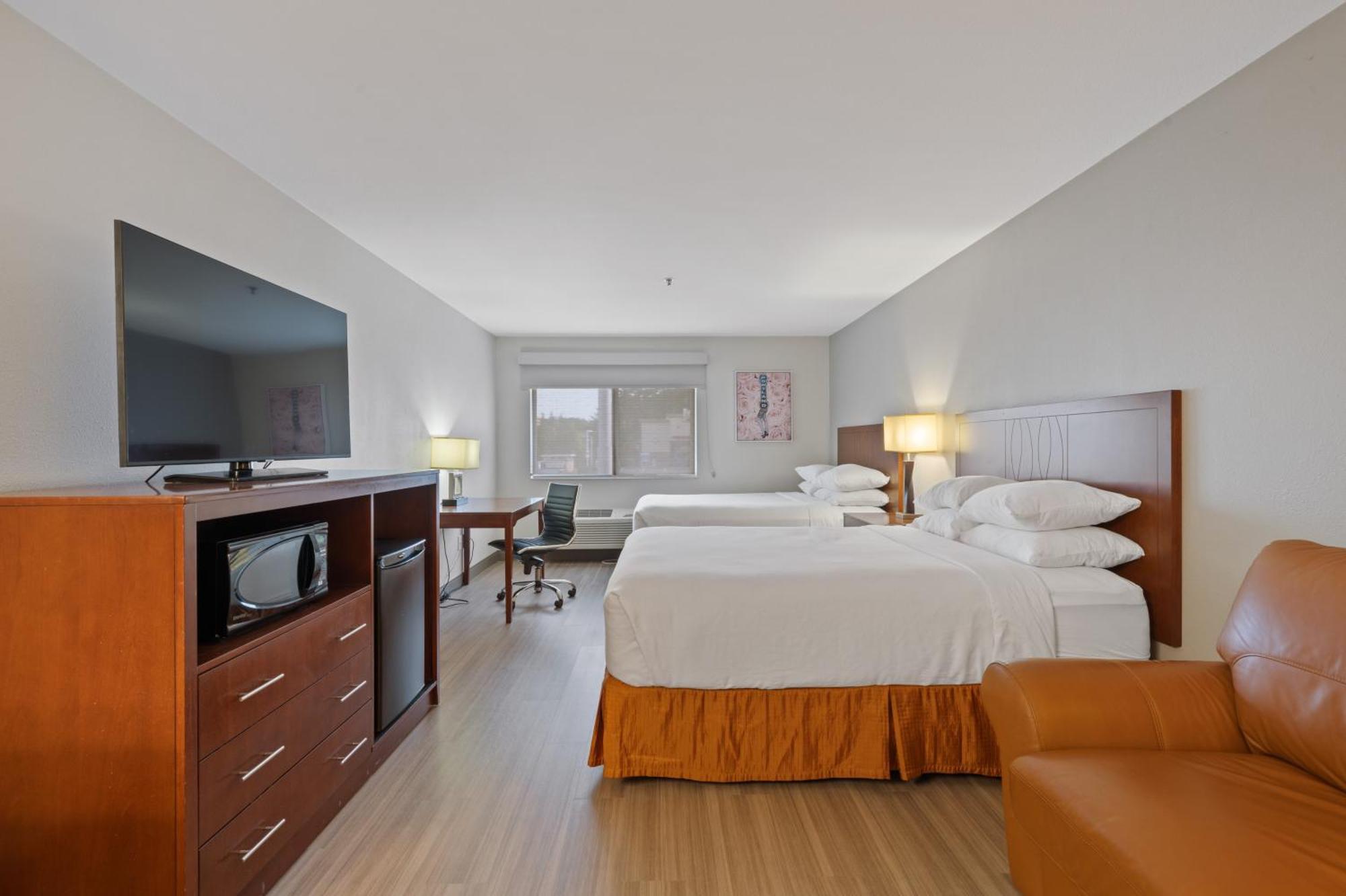 Best Western Lake Oswego Hotel & Suites Room photo