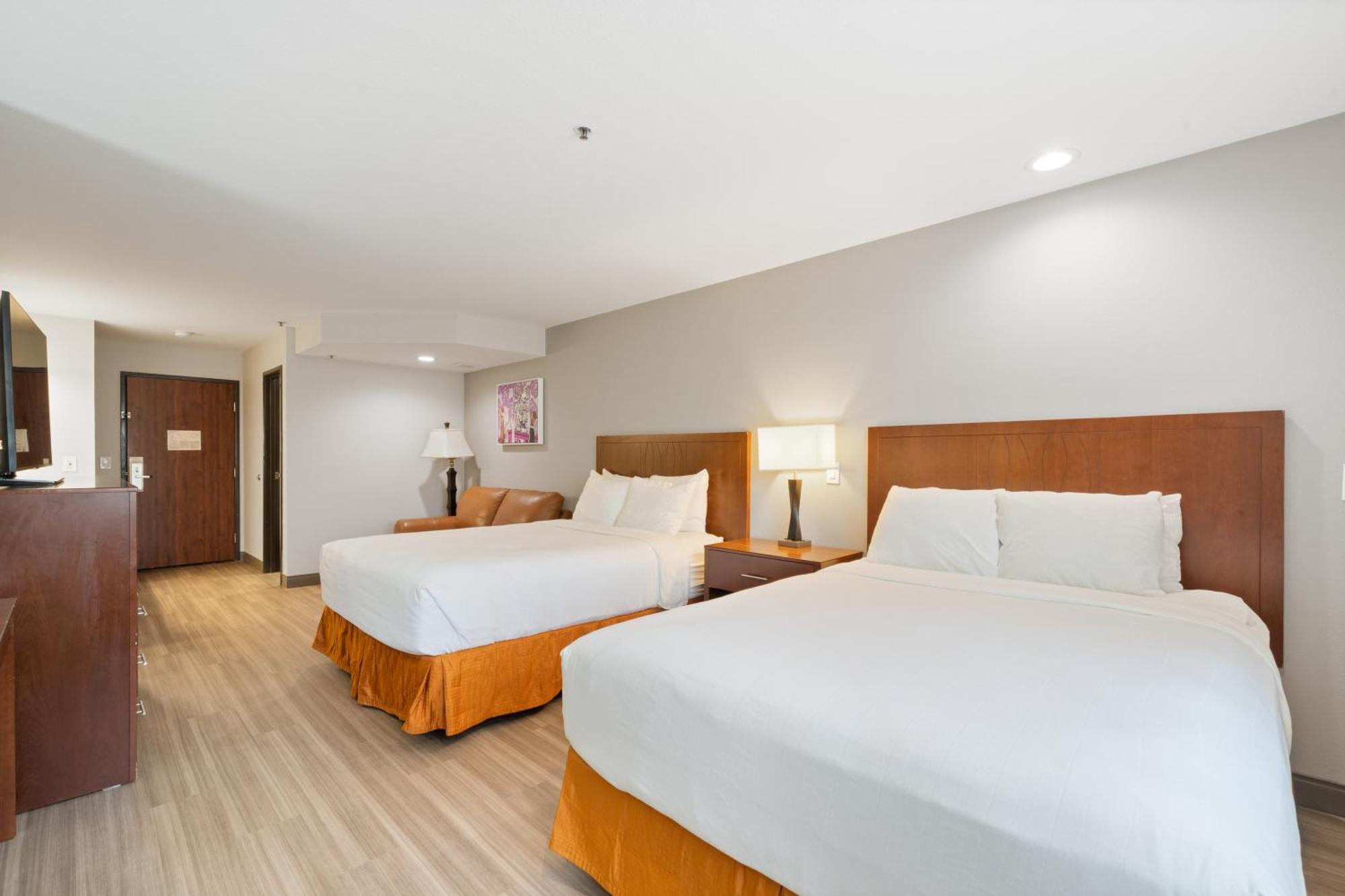 Best Western Lake Oswego Hotel & Suites Room photo